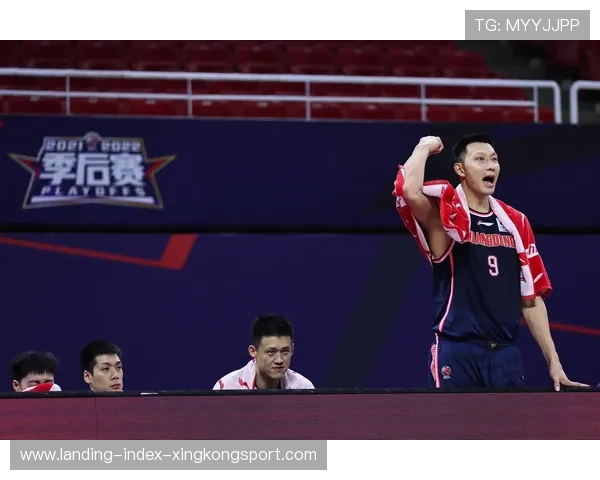 易建联转身上篮命中，广东重新掌控局面